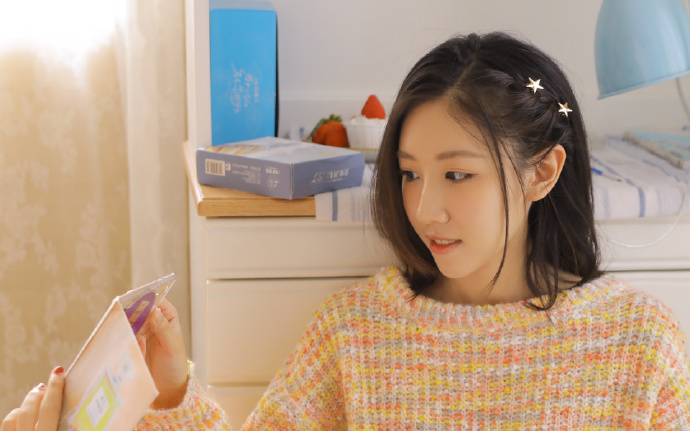 中外“泳士”竞渡长江 激情涌动江城